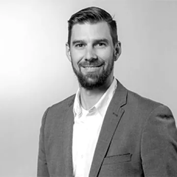 Radek Míka — Investiční specialista, CLEAR investment