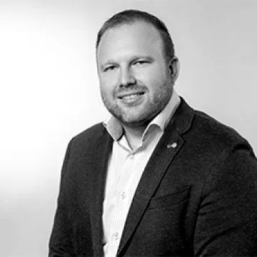 Martin Stloukal — Investiční specialista, CLEAR investment